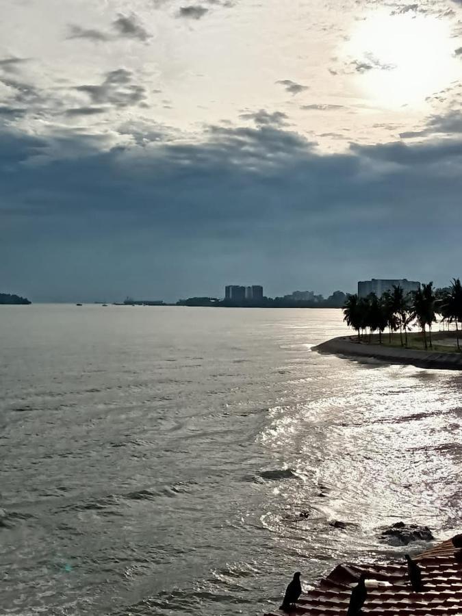 Seaview * Port Dickson