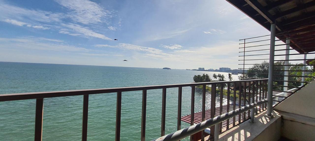 Seaview Apartment *