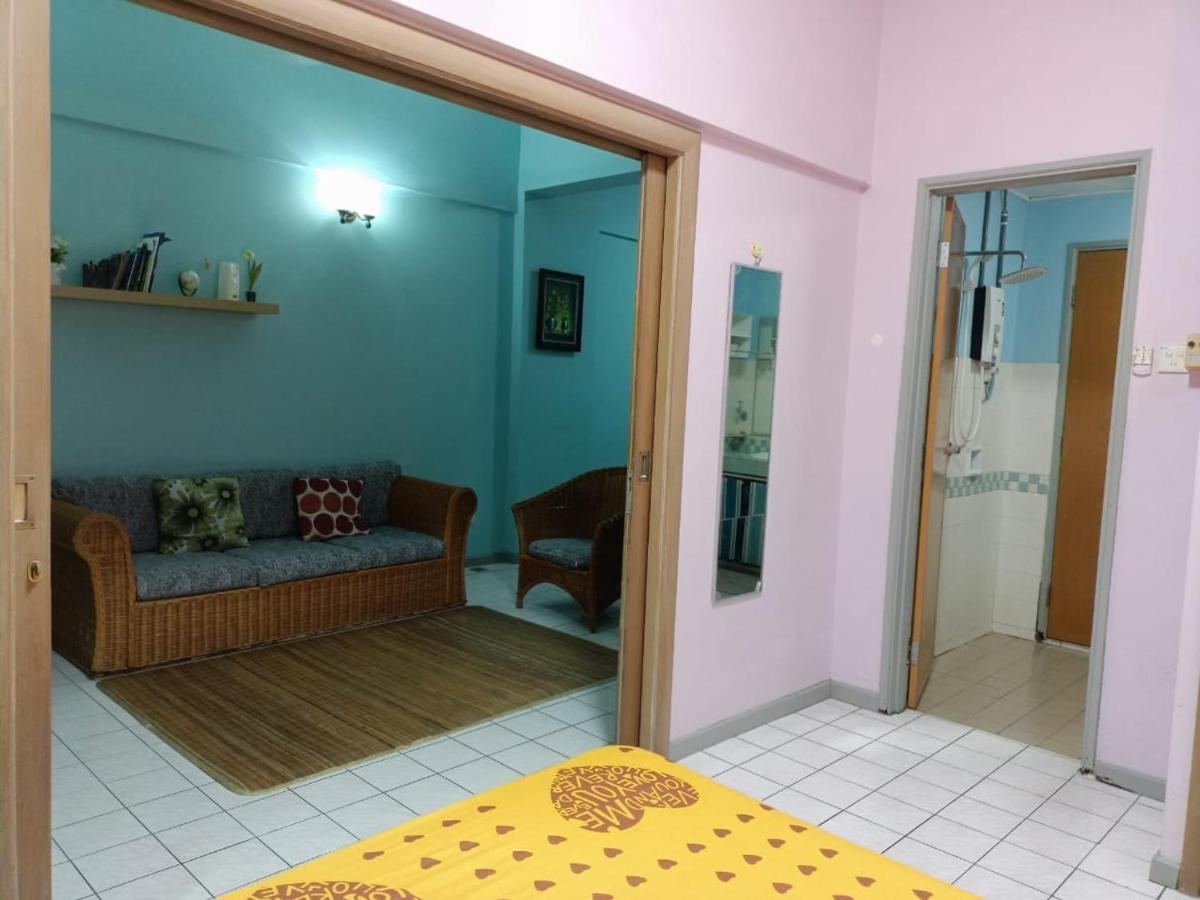Seaview Apartment *